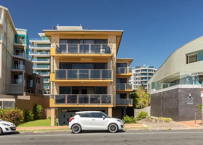 Hibiscus Court 5
