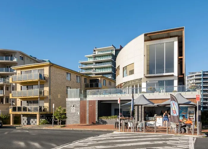 Hibiscus Court 5