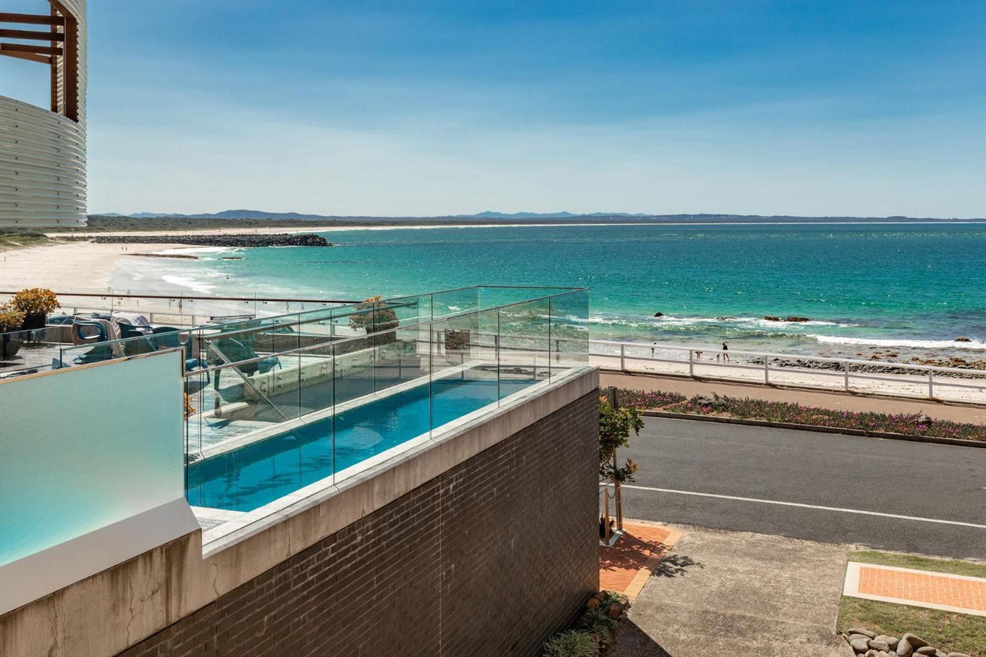 Hibiscus Court 5